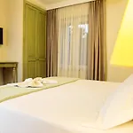 Vila Bregu 4*