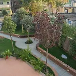Vila Bregu 4*