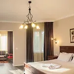 Vila Bregu Hotel